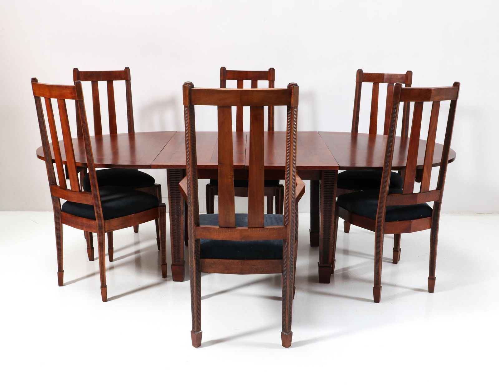 photo vintage Set Of Six Art Deco Amsterdamse School High Back Dining Room Chairs, 1920s