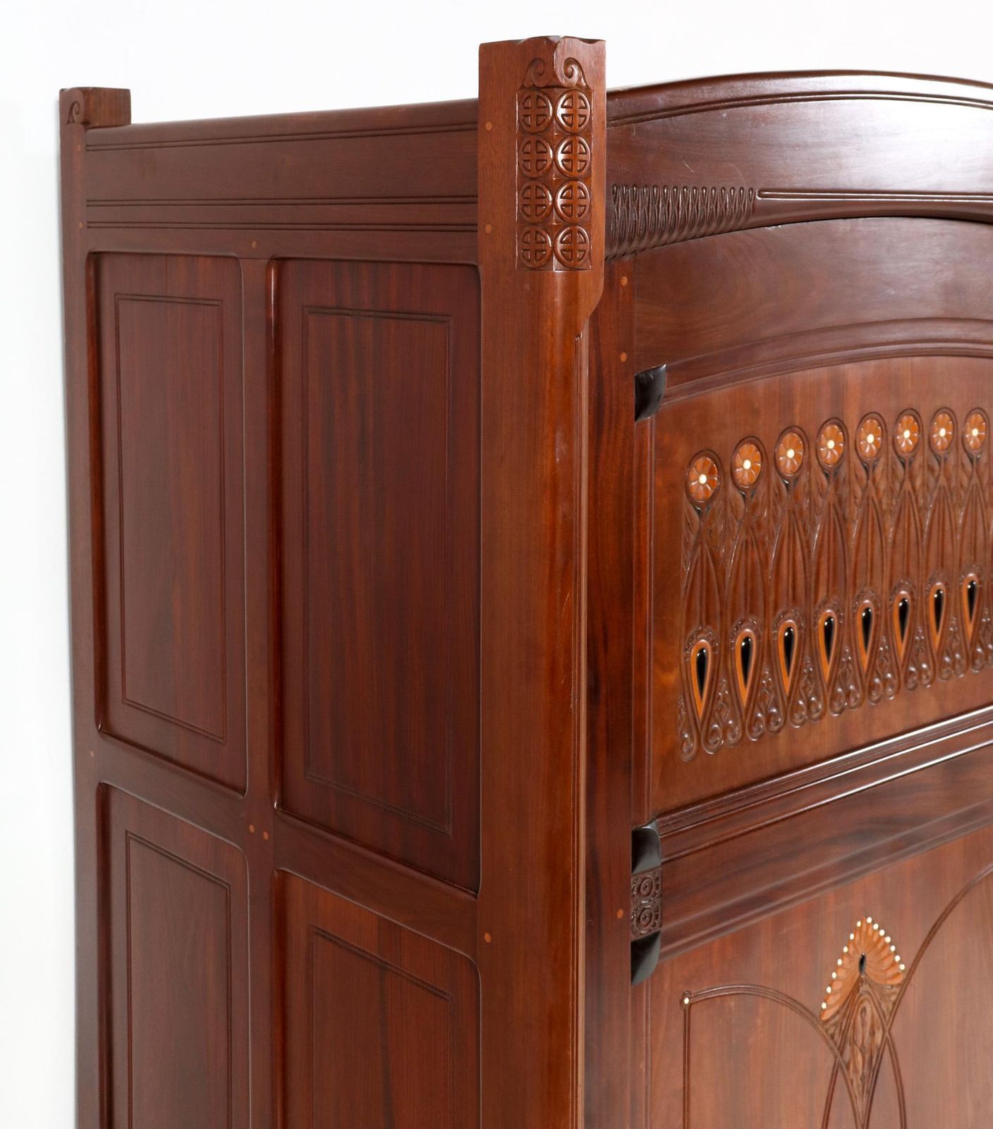 photo vintage Arts & Crafts Armoire Or Wardrobe By Jac. Van Den Bosch For 'T Binnenhuis, 1910