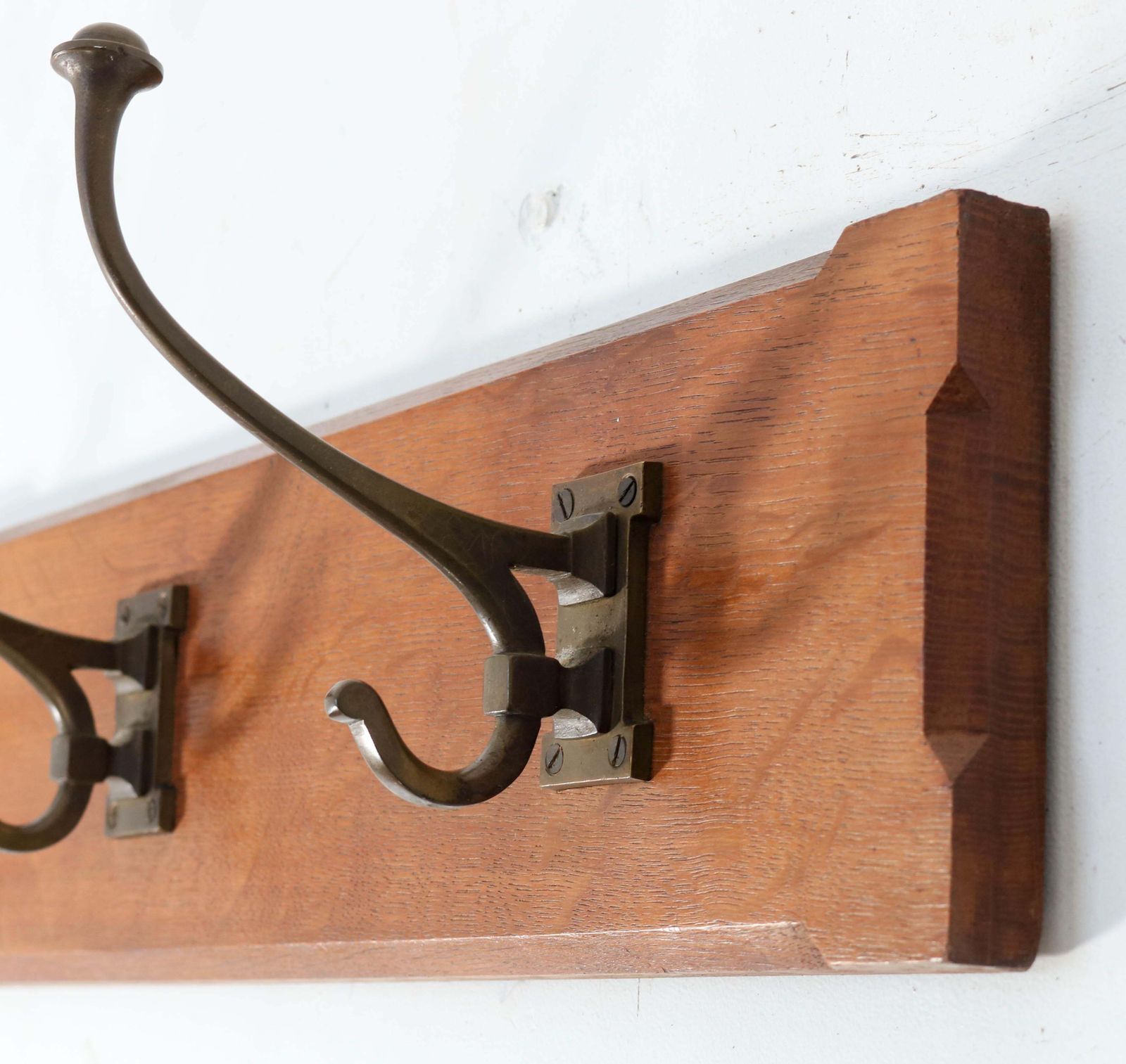 Oak Arts & Crafts Art Nouveau Coat Rack Attributed To A.J. Kropholler, 1900s photo vinterior