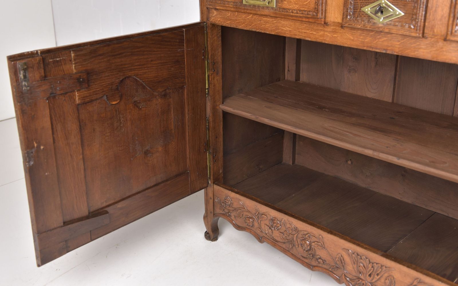 Antique! Restored Baroque Louis XV Sideboard Circa 1790, Oak Cabinet, Chest Of Drawers photo Furniture