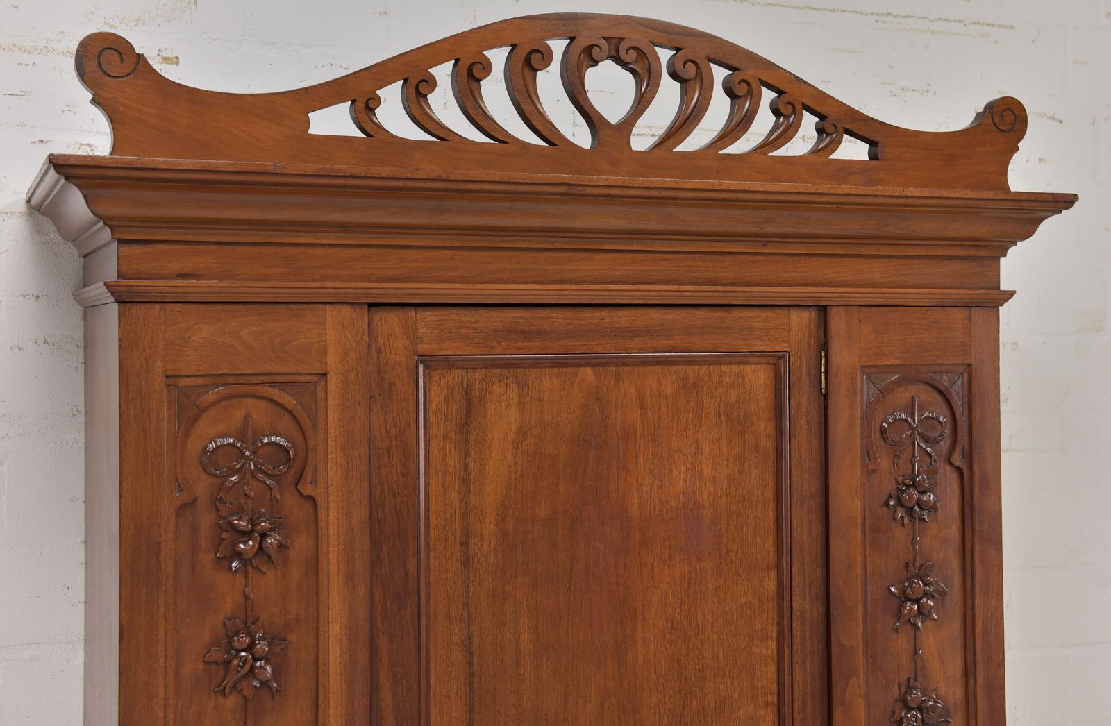 Antique! Single Door Wardrobe Restored Art Nouveau Walnut Hall Cupboard photo vintage