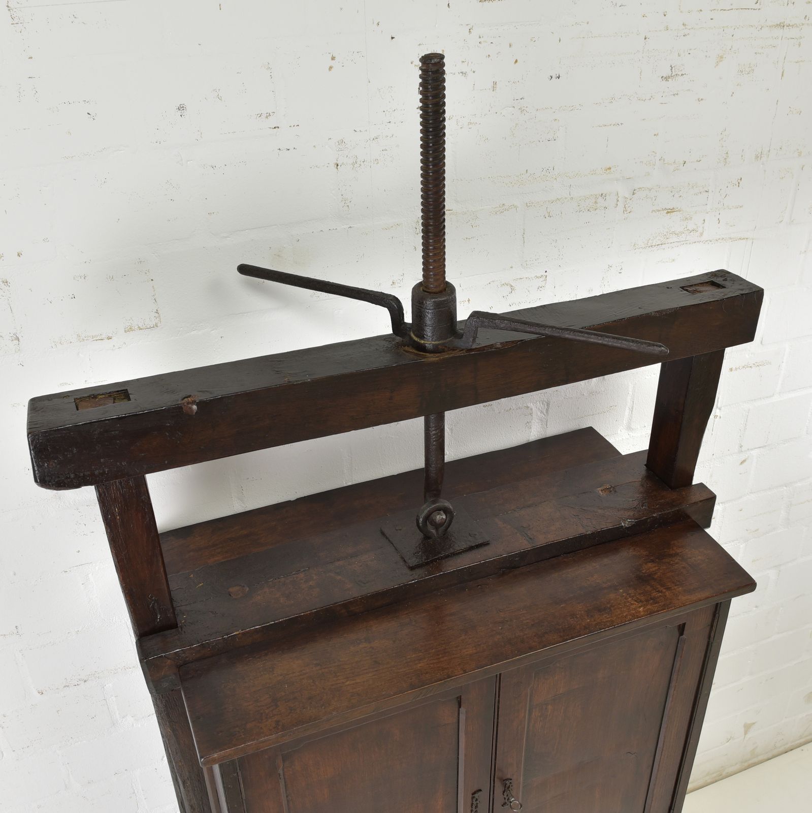 Antique! Screw Press Cabinet Restored Oak Dresser Vertiko Bar Cabinet photo vinterior