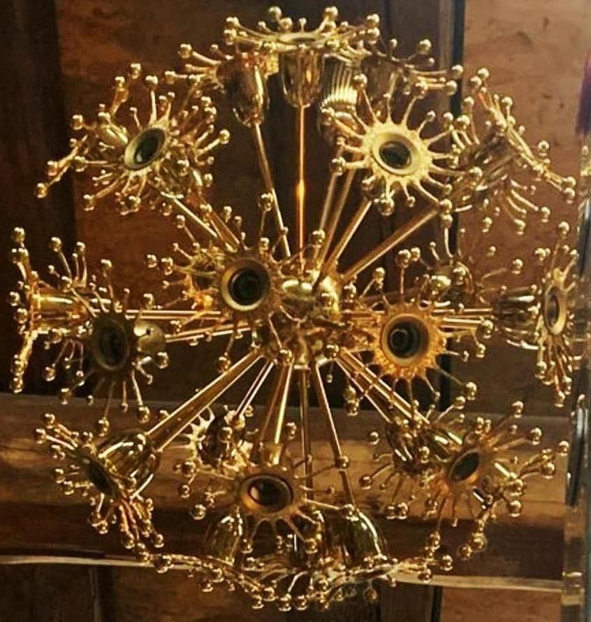 photo vinterior Palwa 26" Starburst Sputnik Chandelier Gold Plated Brass, 1960s