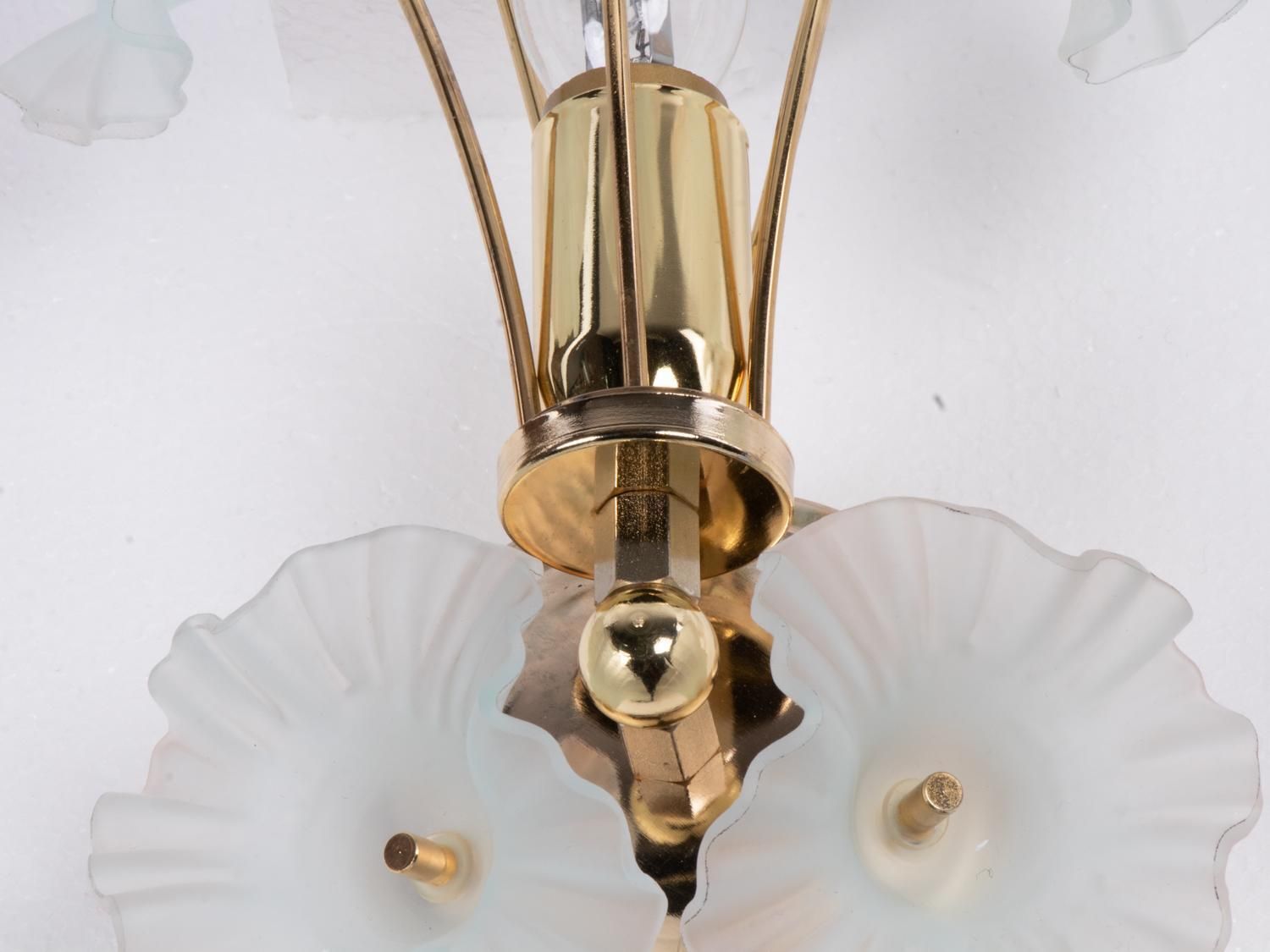 1 (Of 2) Pair Of 1970 Italy Hibiscus Brass Wall Sconces Turquoise Glass Flowers photo vinterior
