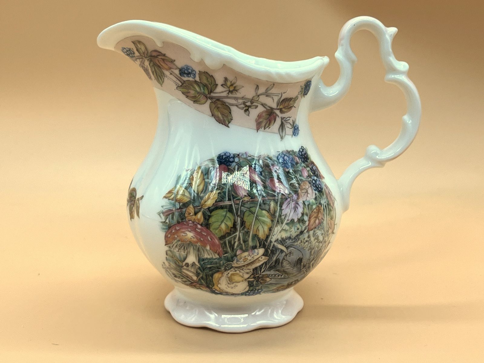 Royal Doulton Jill Barklem Brambly Hedge Autumn Bowl & Pitcher. C1991. photo for sale