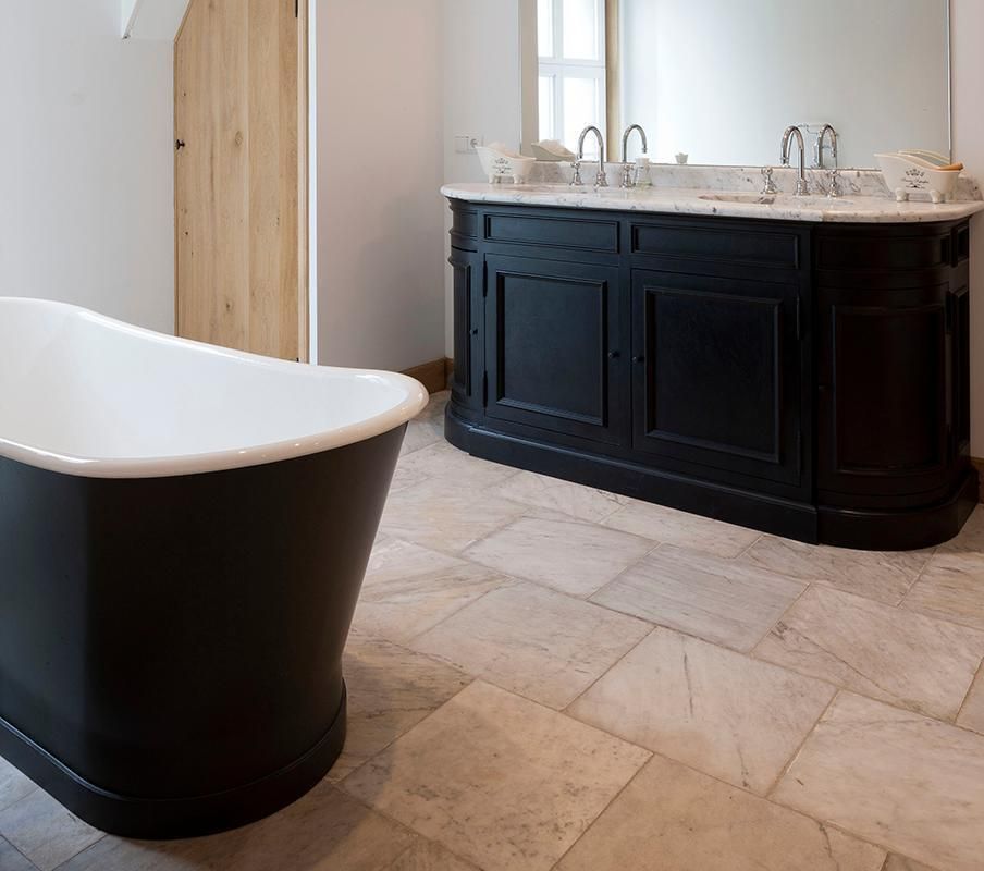 Reclaimed Antique Carrara Marble Floor Tiles photo for sale