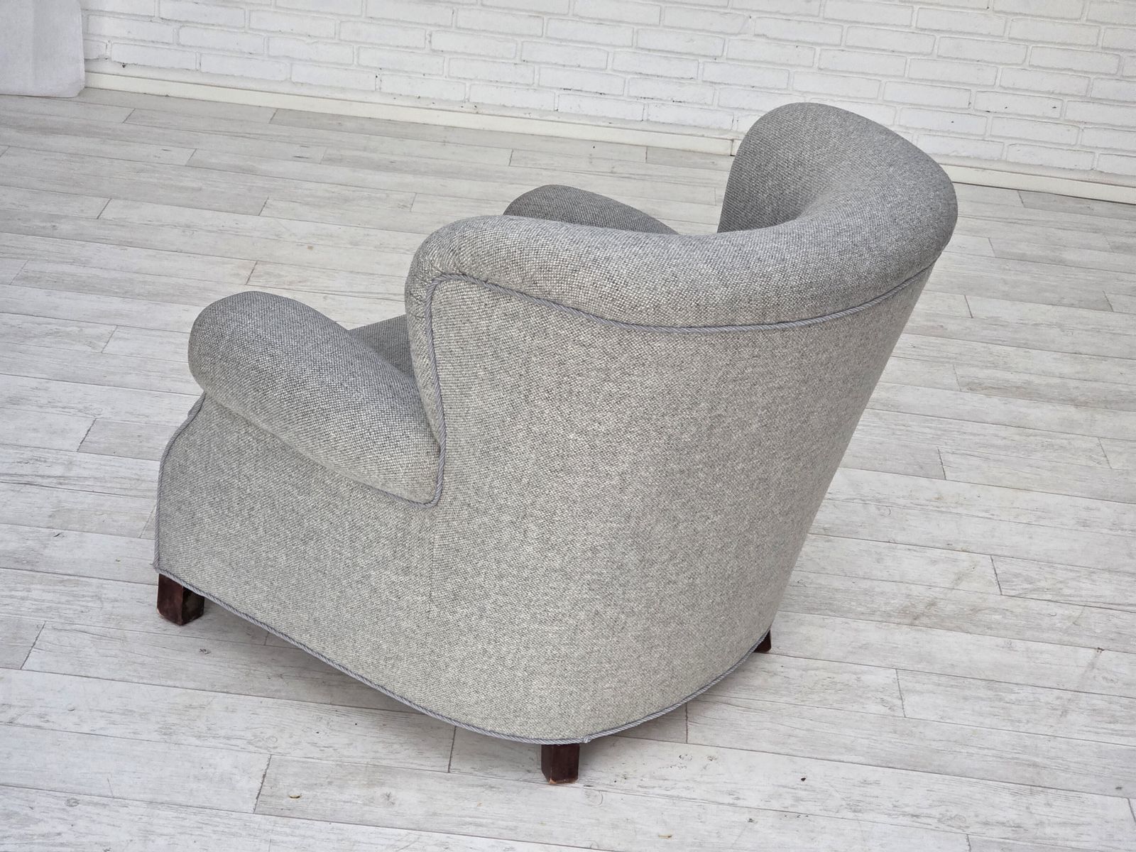 1950s, Danish Relax Chair By Fritz Hansen, Model 1518, Grey Furniture Wool Fabric. photo for sale