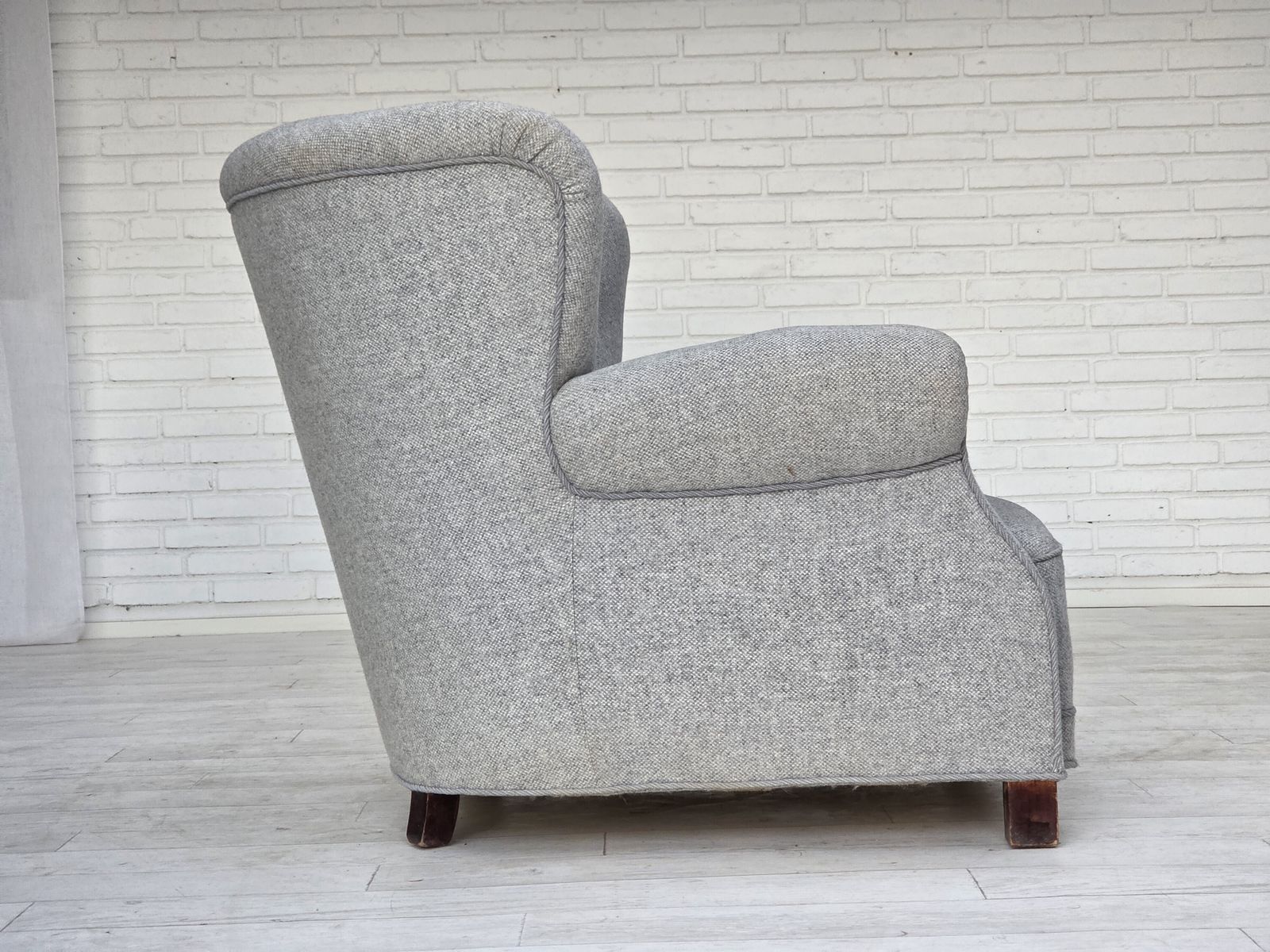 1950s, Danish Relax Chair By Fritz Hansen, Model 1518, Grey Furniture Wool Fabric. photo Furniture