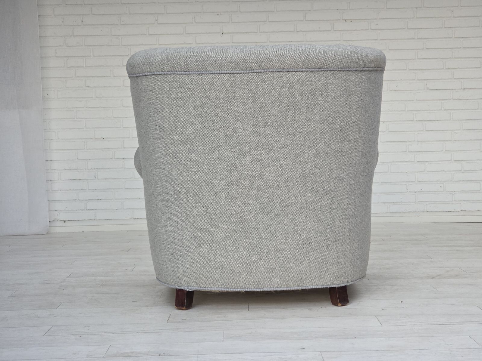 1950s, Danish Relax Chair By Fritz Hansen, Model 1518, Grey Furniture Wool Fabric. photo vintage