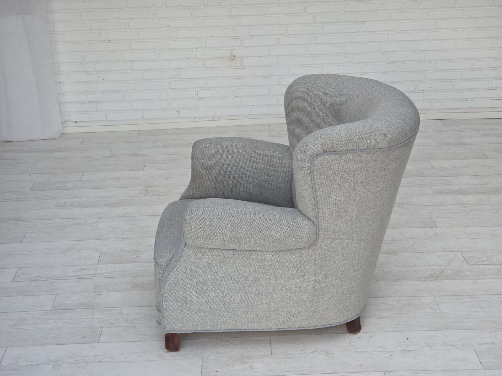 1890.0 1950s, Danish Relax Chair By Fritz Hansen, Model 1518, Grey Furniture Wool Fabric. photo