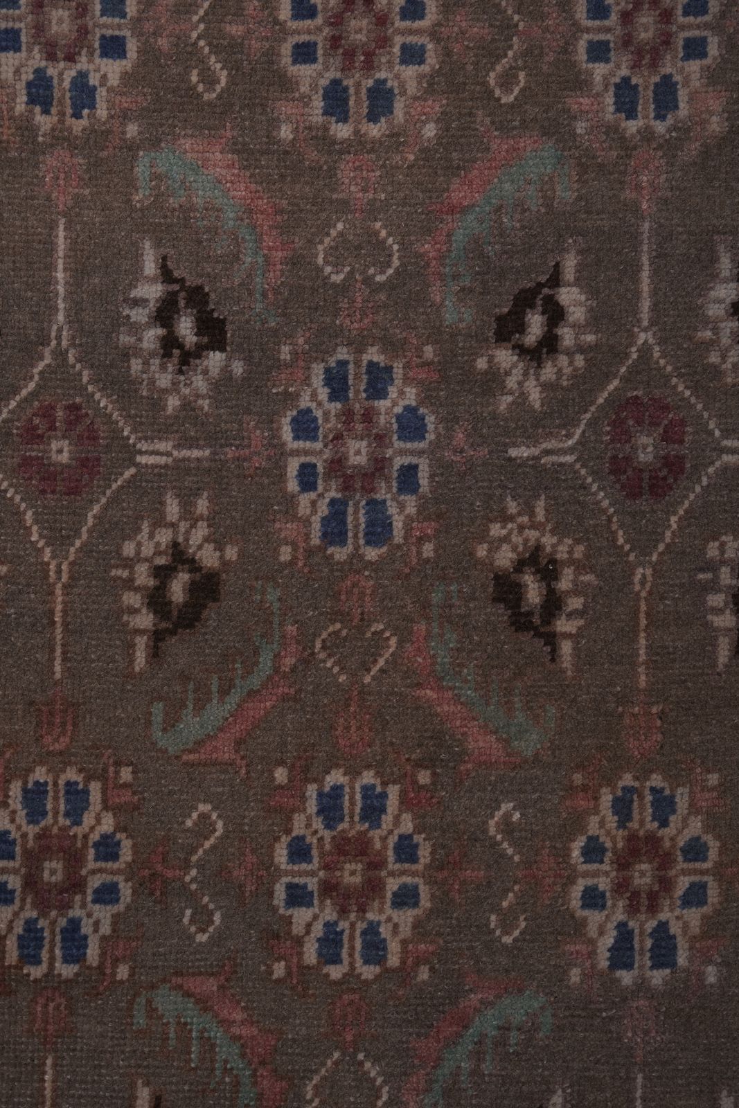 photo furniture Vintage Brown Turkish Karapinar Rug 2'6'' X 7'5''