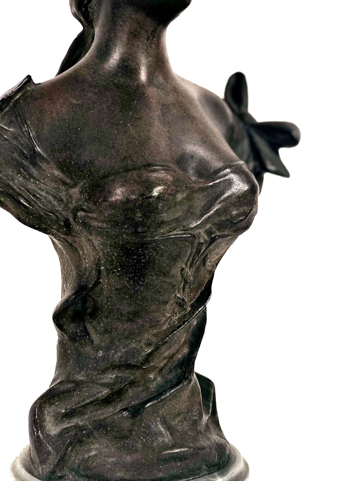French Antique Patinated Bronze Bust Of An Elegant Woman photo 2281.0