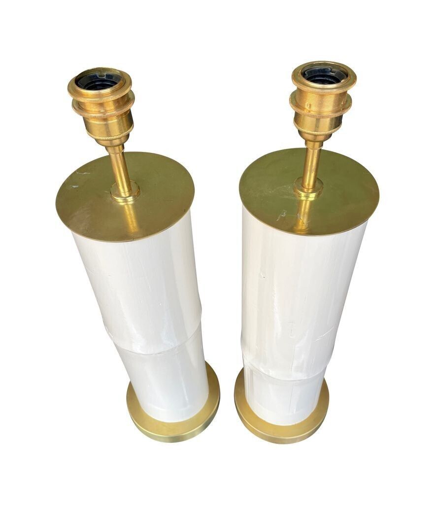 photo vinterior A Pair Of Ivory Lacquered Real Bamboo And Brass Lamps With Bespoke Linen Shades
