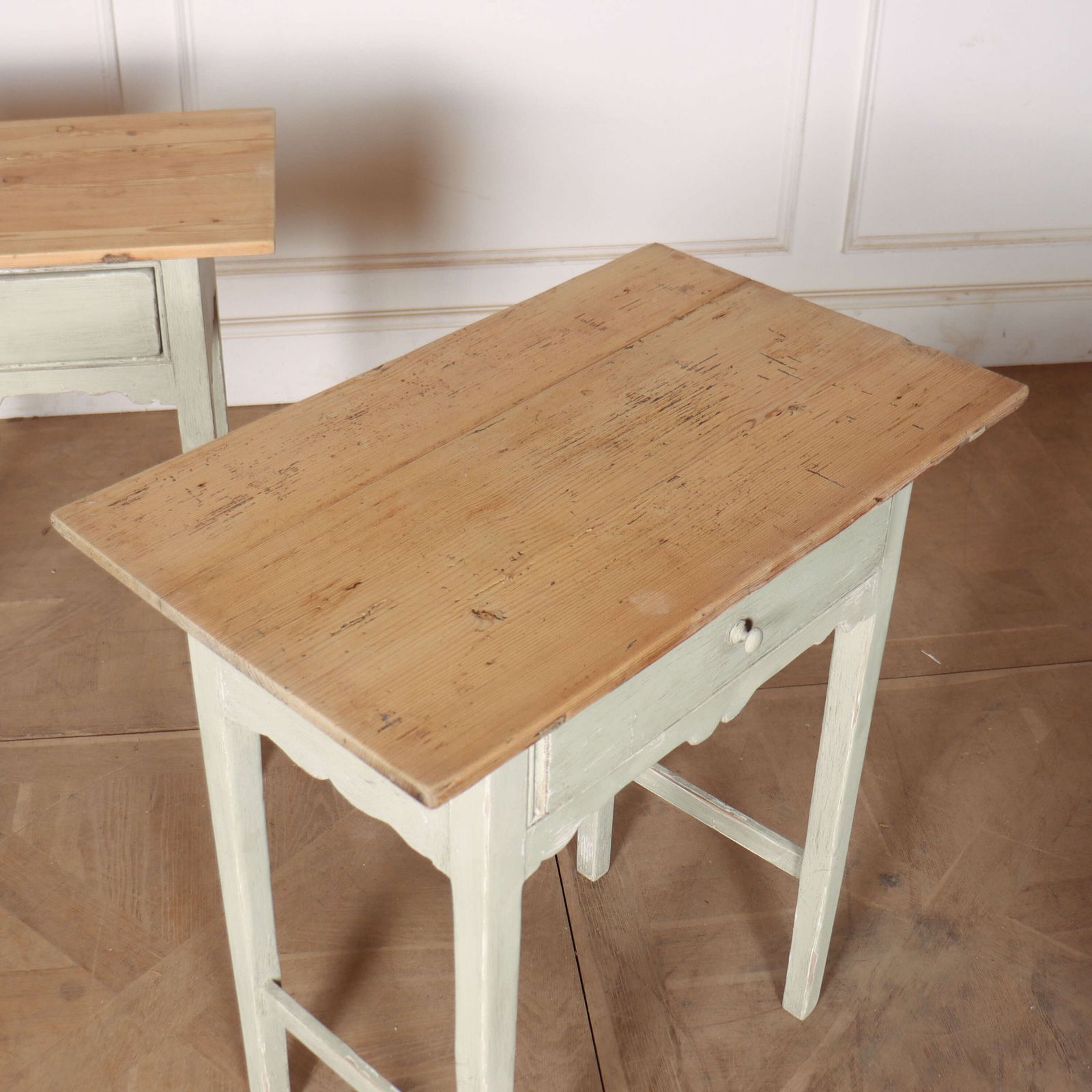 Pair Of 19th Century English Lamp Tables photo 2340.0
