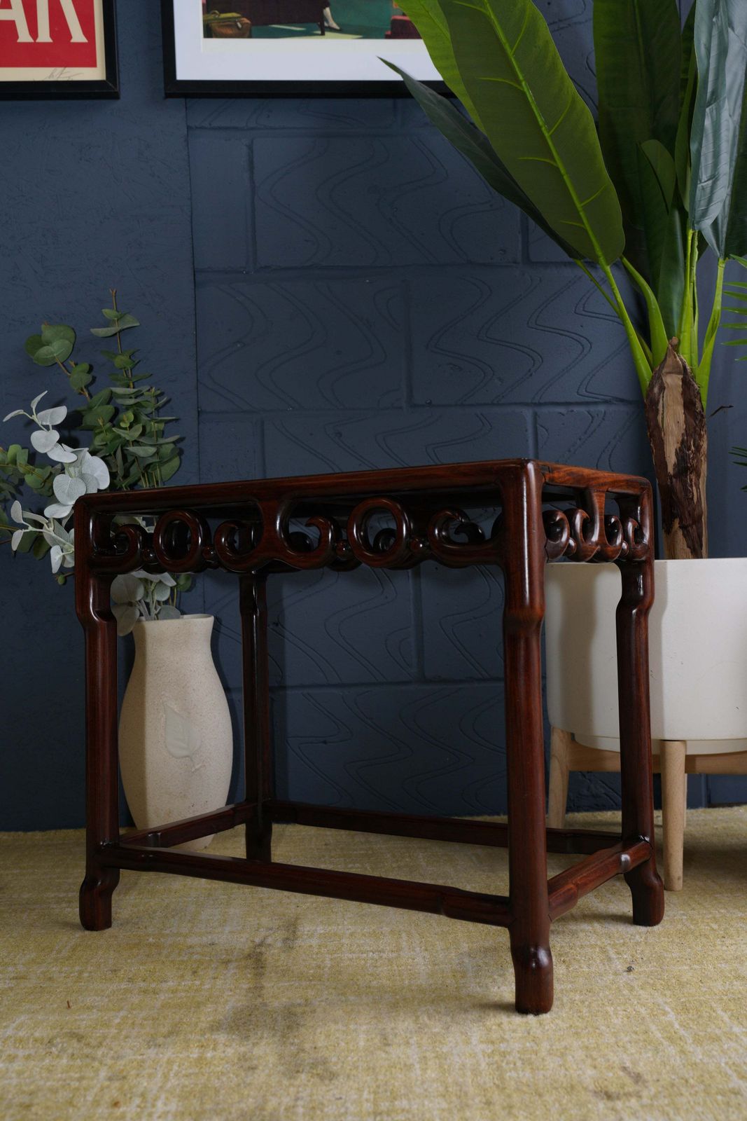 Elegant Hand Carved Rosewood Chinese Side Table – Timeless Oriental Craftsmanship photo for sale