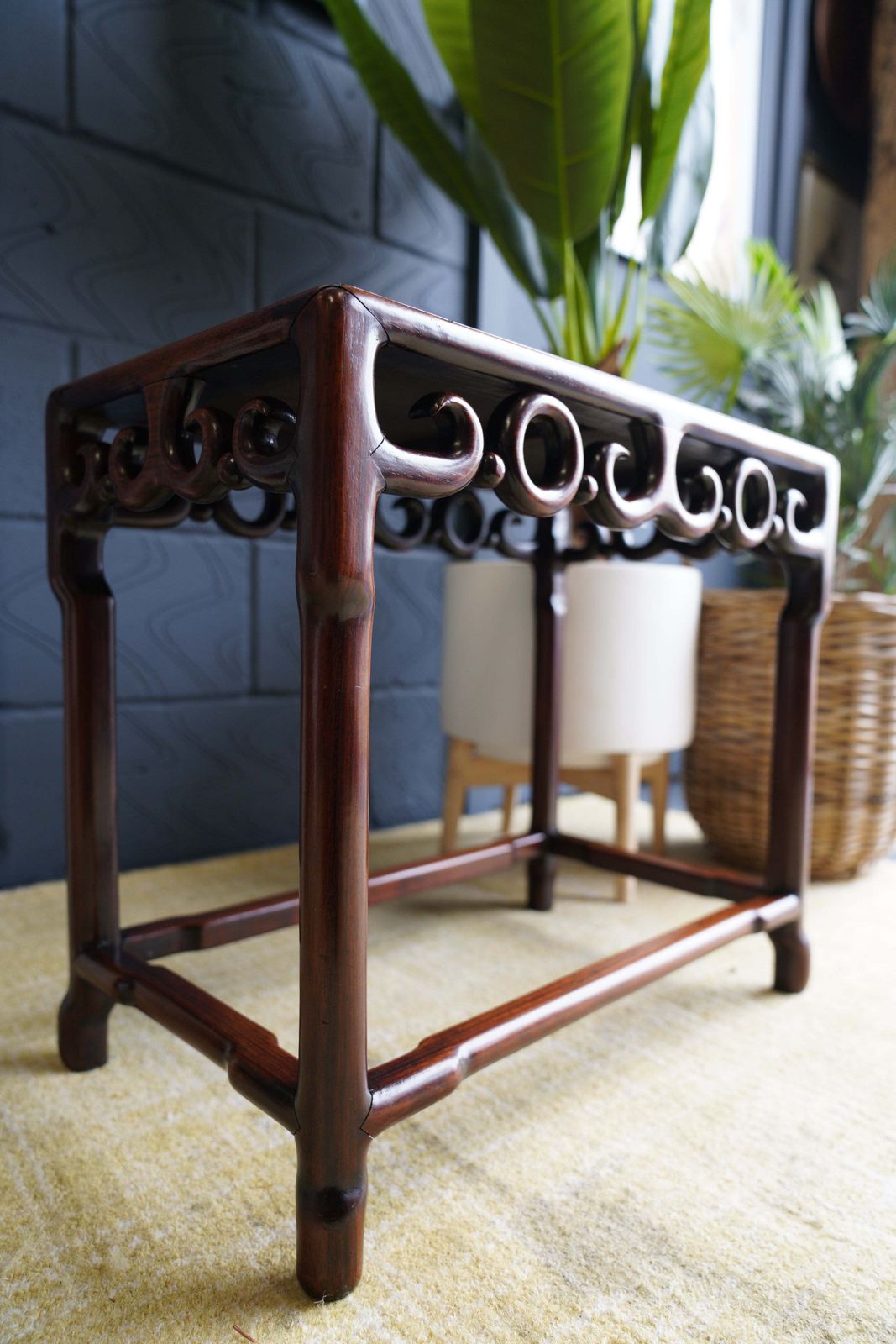 Furniture Elegant Hand Carved Rosewood Chinese Side Table – Timeless Oriental Craftsmanship photo