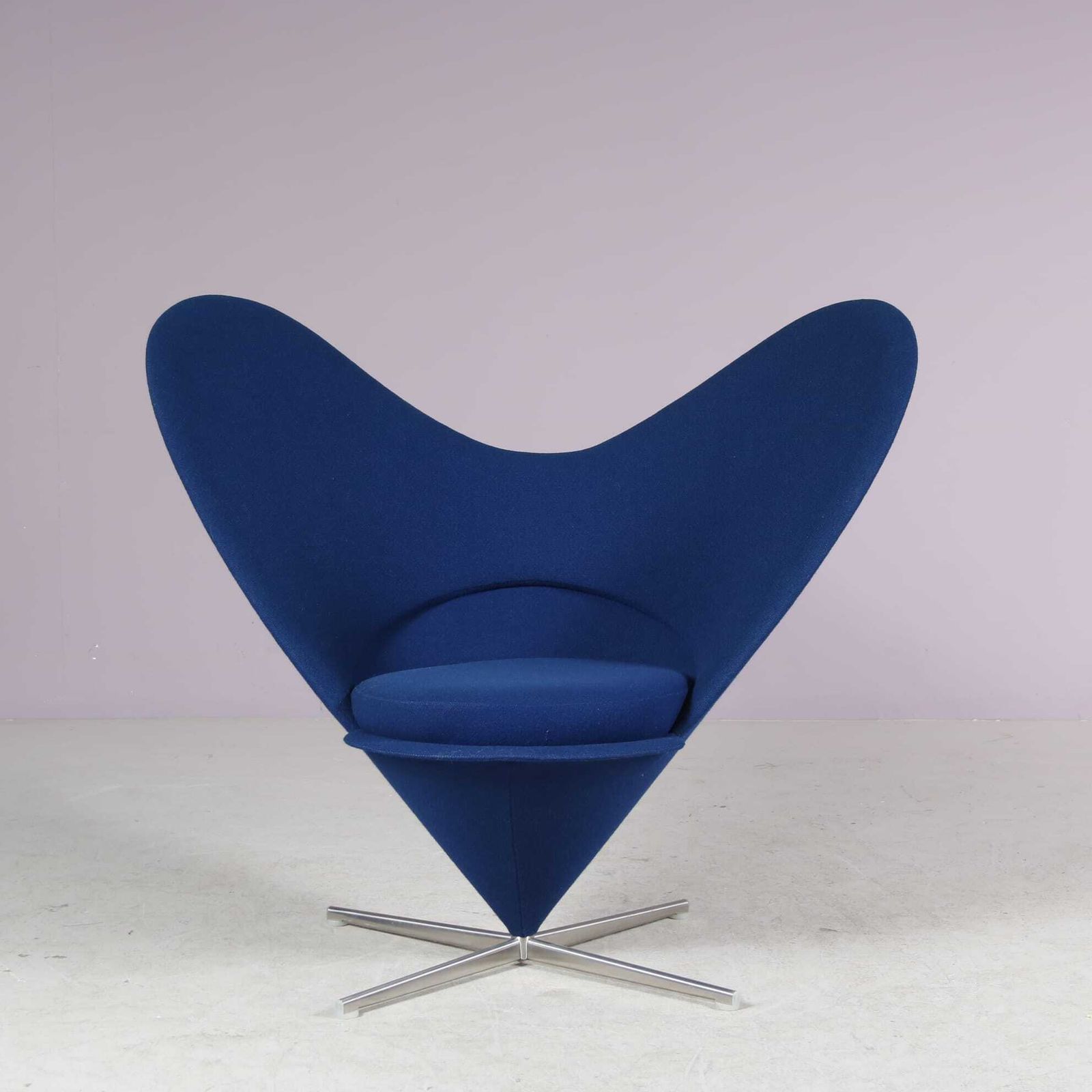 2000s Heart Cone Chair By Verner Panton For Vitra, Germany photo 1920.0