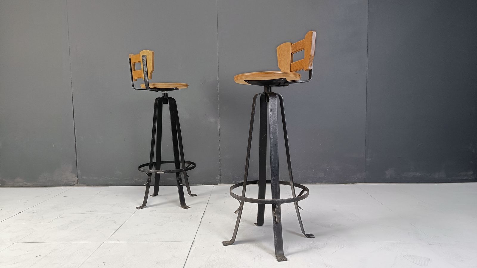 Vintage Brutalist Bar Stools, Set Of 6   1970s photo 1300.0