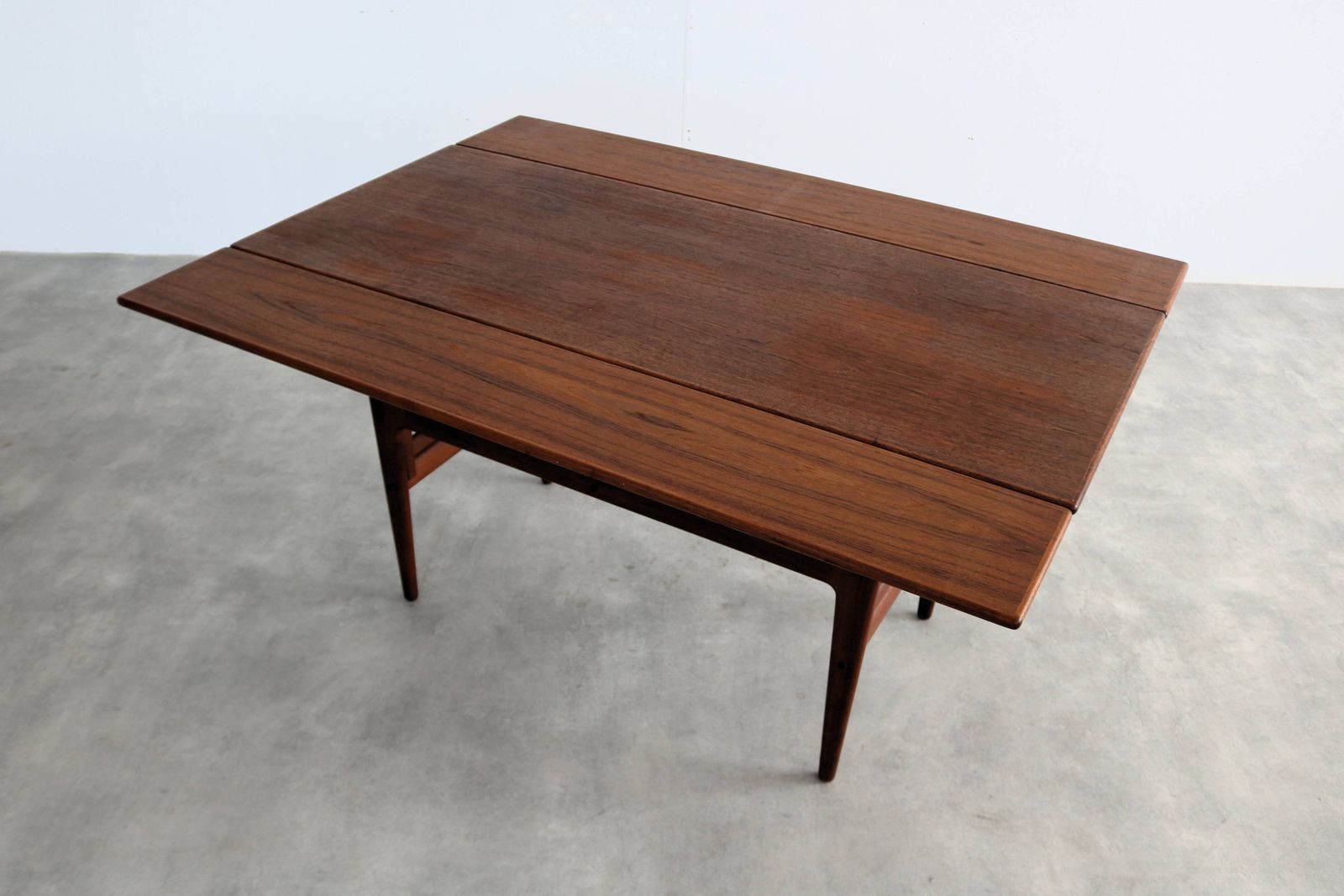 photo vinterior Vintage Salontafel | Eettafel | Ca. Jaren 1960 | Kai Kristiansen | Elevator