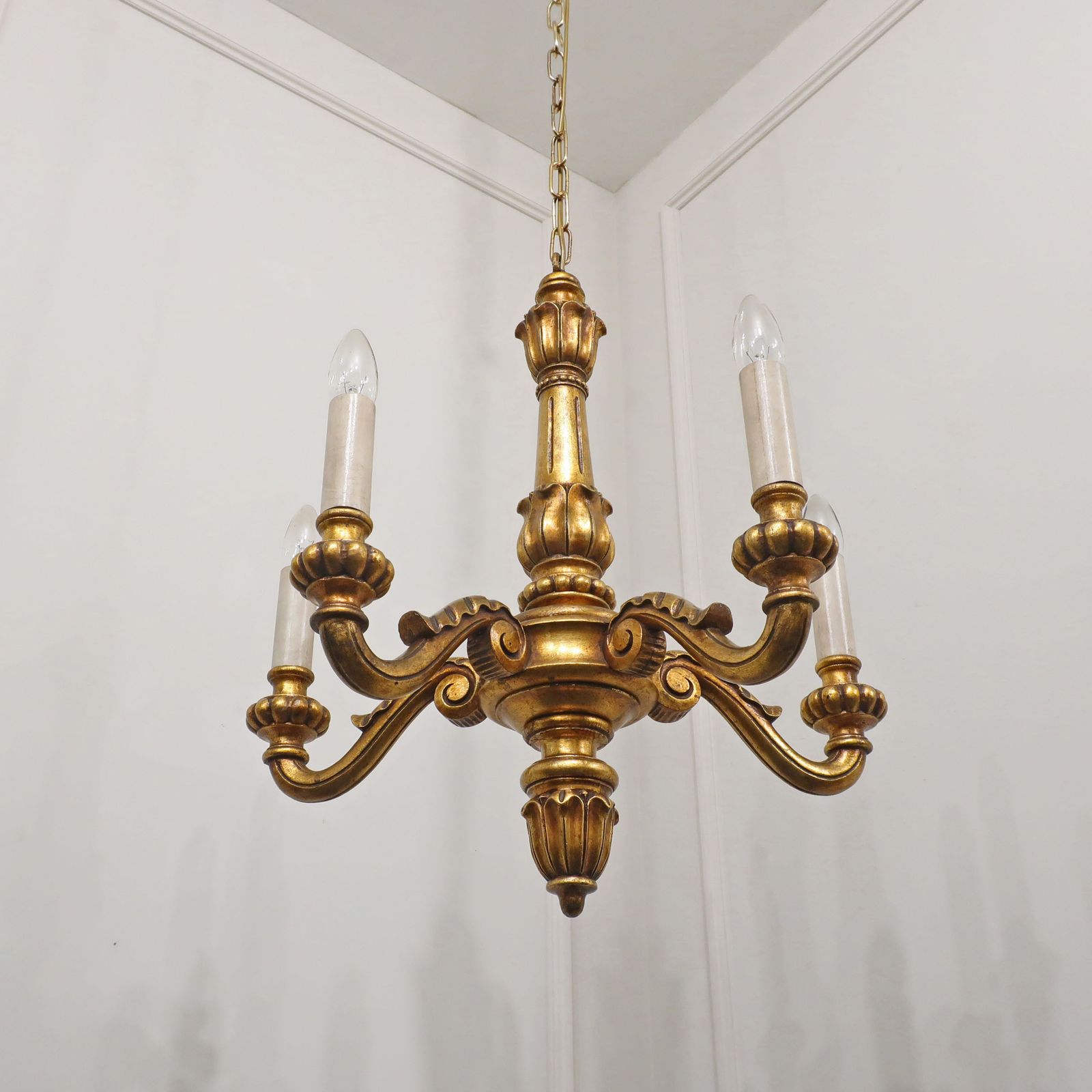 Early 20th Century Italian Florentine Giltwood Chandelier photo for sale