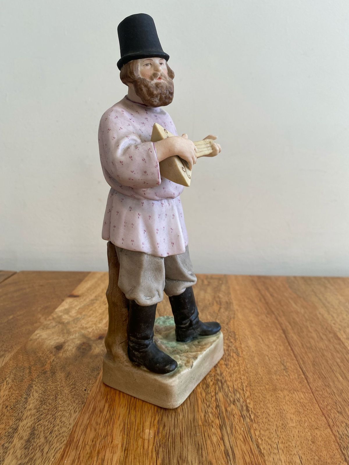 Antique Imperial Russian Gardner Figurine Sculpture 19th Century "Musician" photo Art