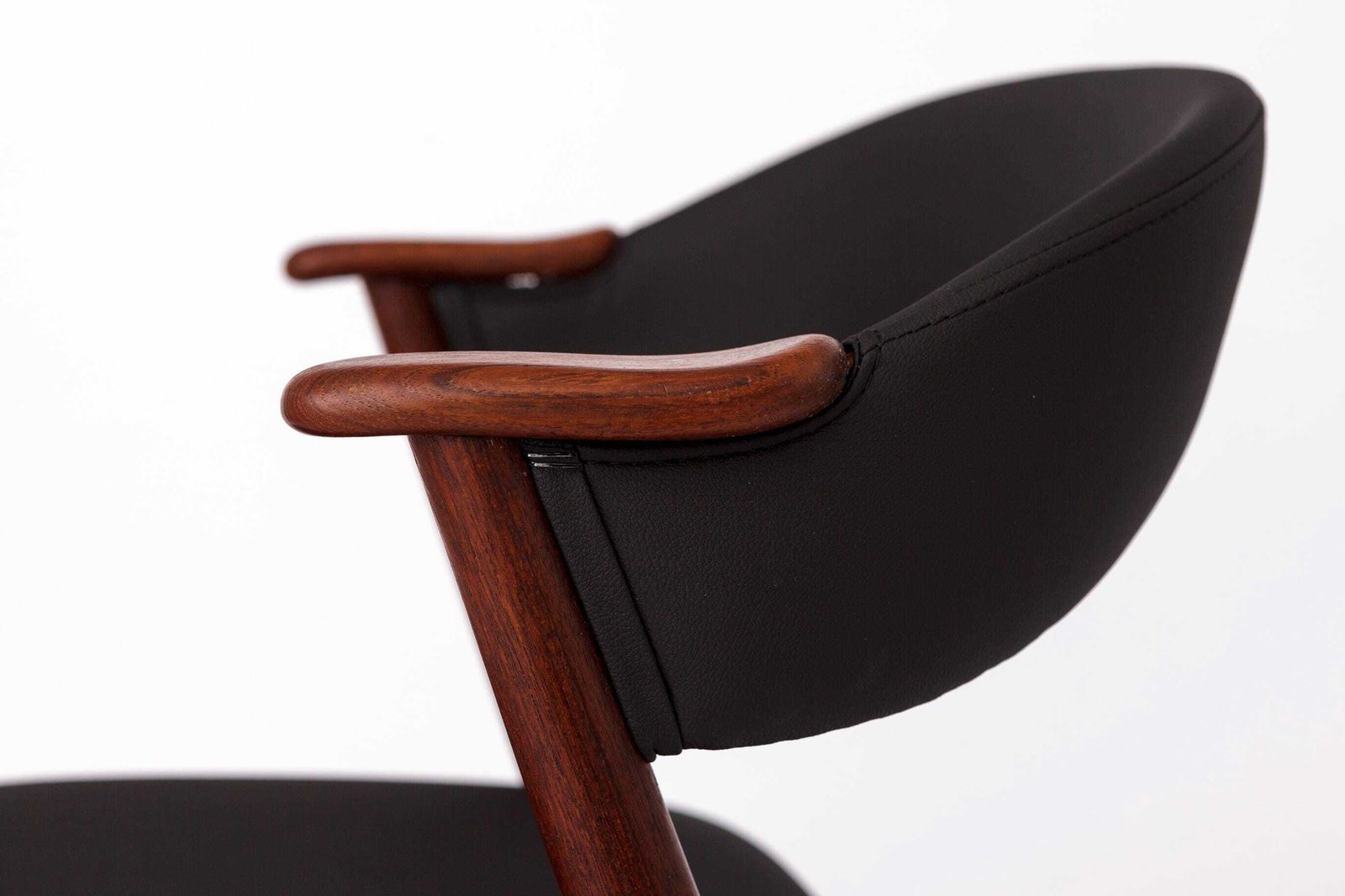 photo furniture Set Of 4 Danish Teak Dining Chairs By Korup Stolefabrik – 1960s Mid Century Modern Design