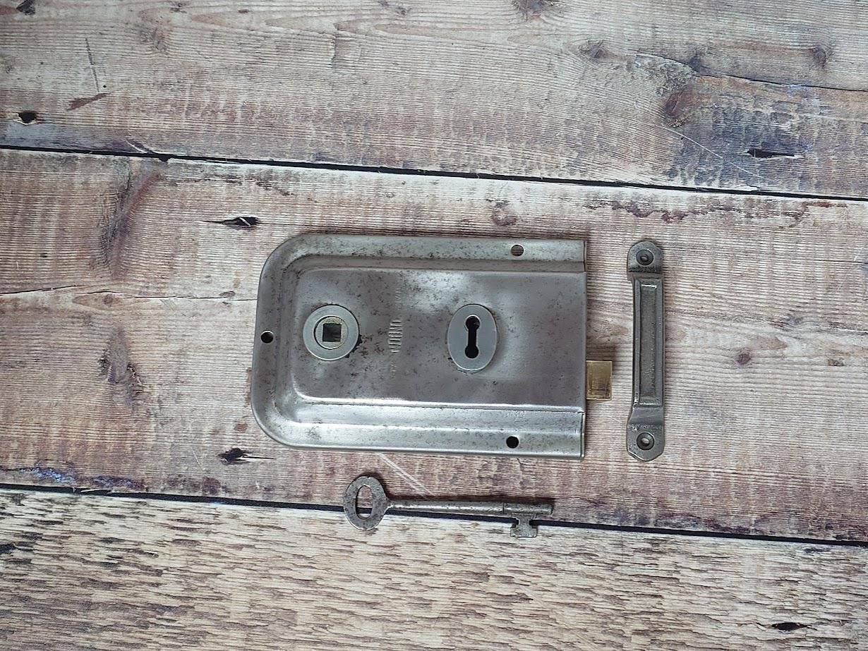 Heavy Union Steel Lock With Iron Keep And Steel Key