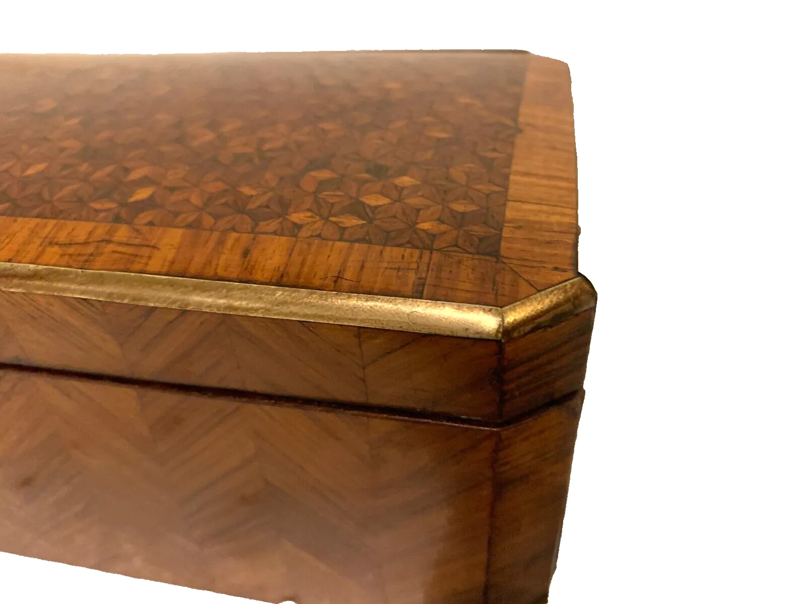 photo furniture Glove Box In Thuya Magnifying Glass Napoleon III Marquetry Ball 19th Century