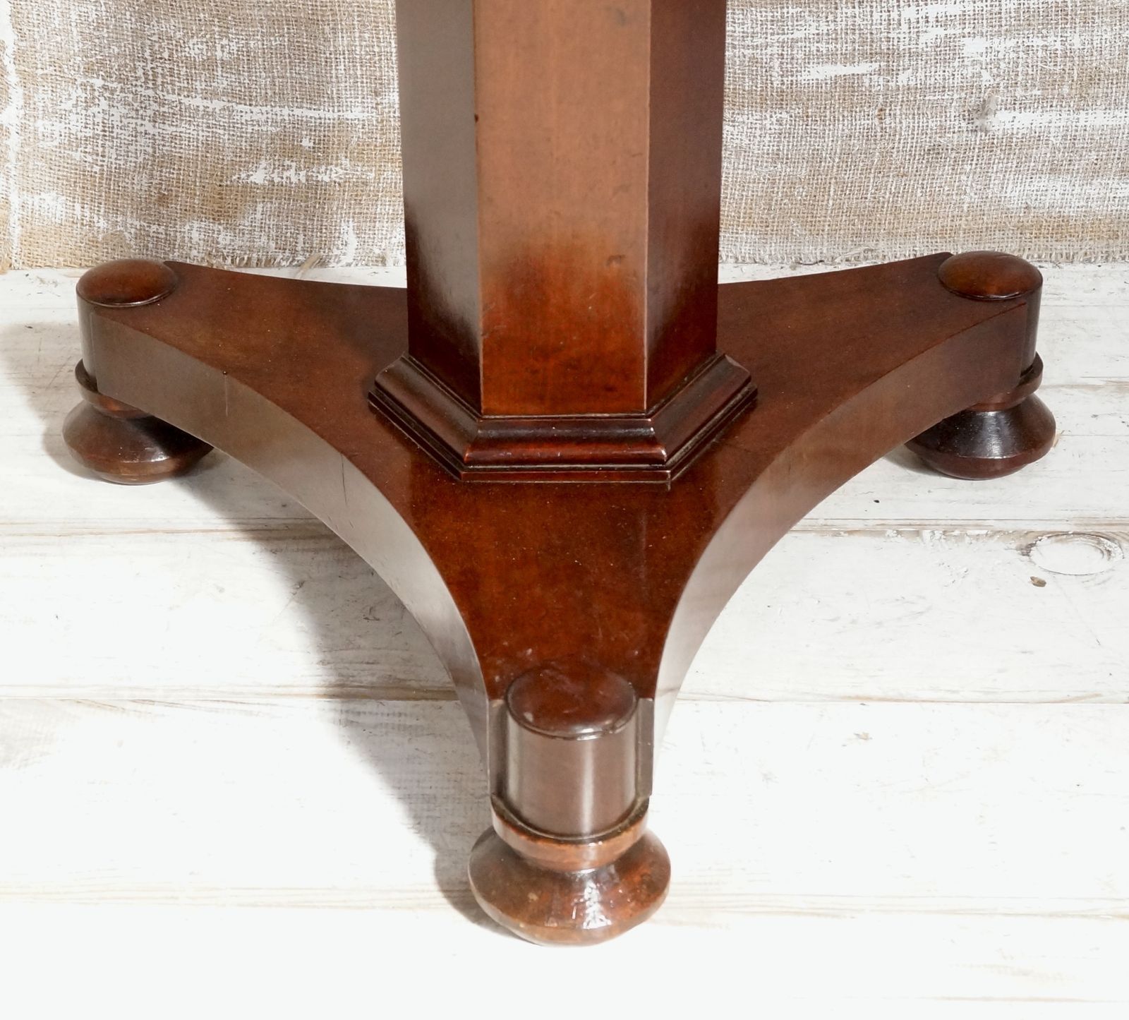 Georgian Mahogany Metamorphic 3 Tier Dumb Waiter photo 1500.0