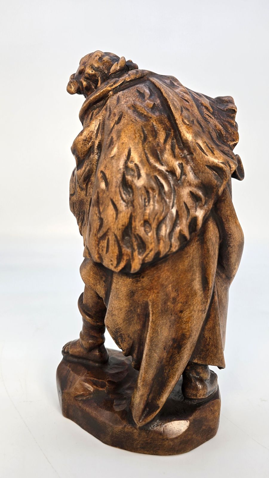 A Swiss Vintage Wooden Limewood Carving A Man Playing The Bagpipes, Circa 1880 photo 724.99