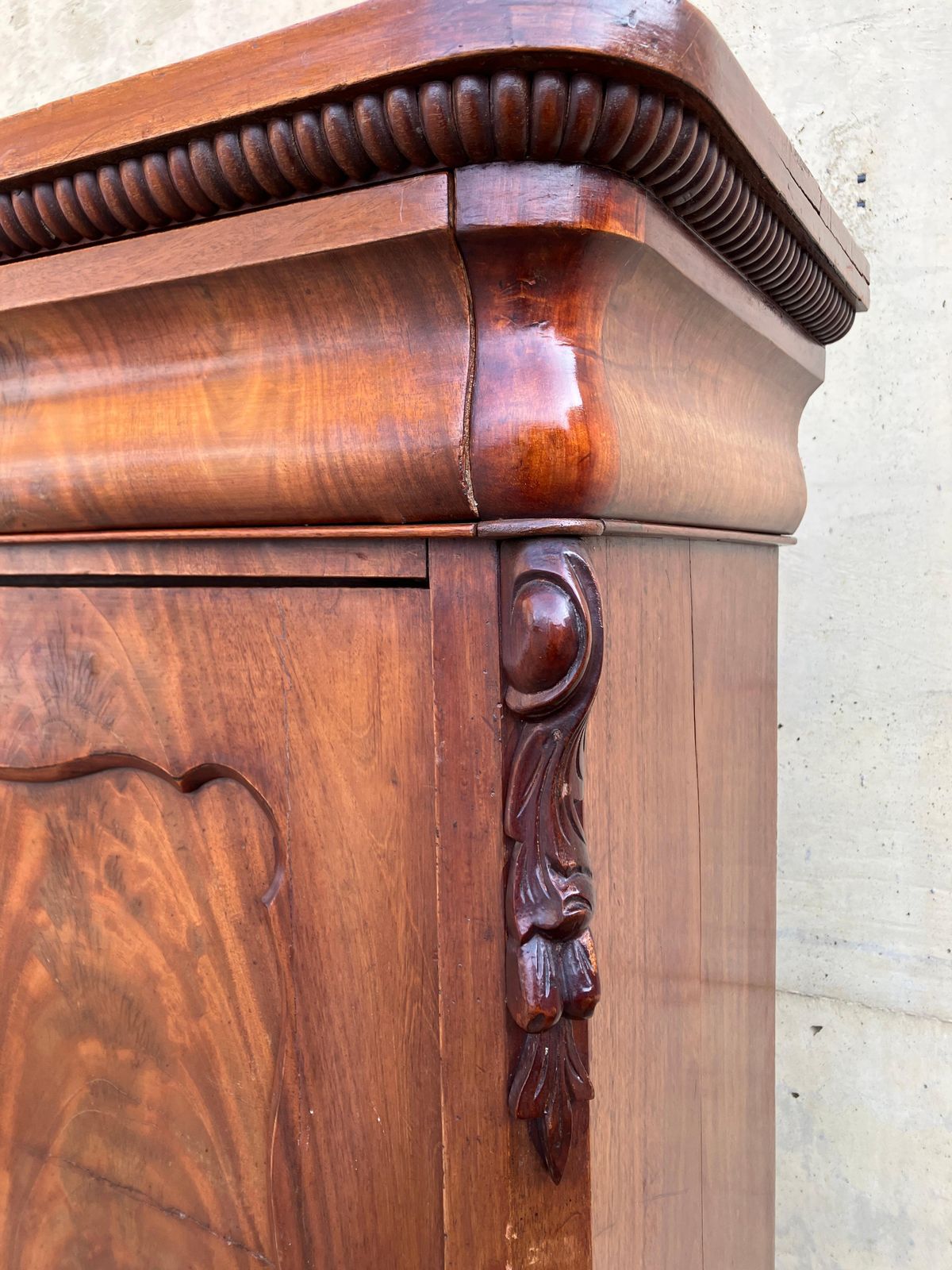 1050.0 Antique French Secretaire / Bureau In Mahogany photo