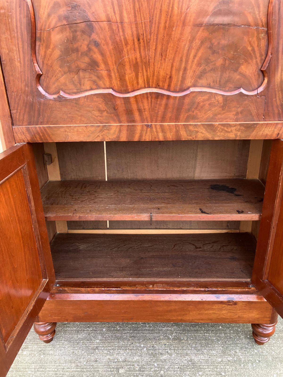 photo vintage Antique French Secretaire / Bureau In Mahogany