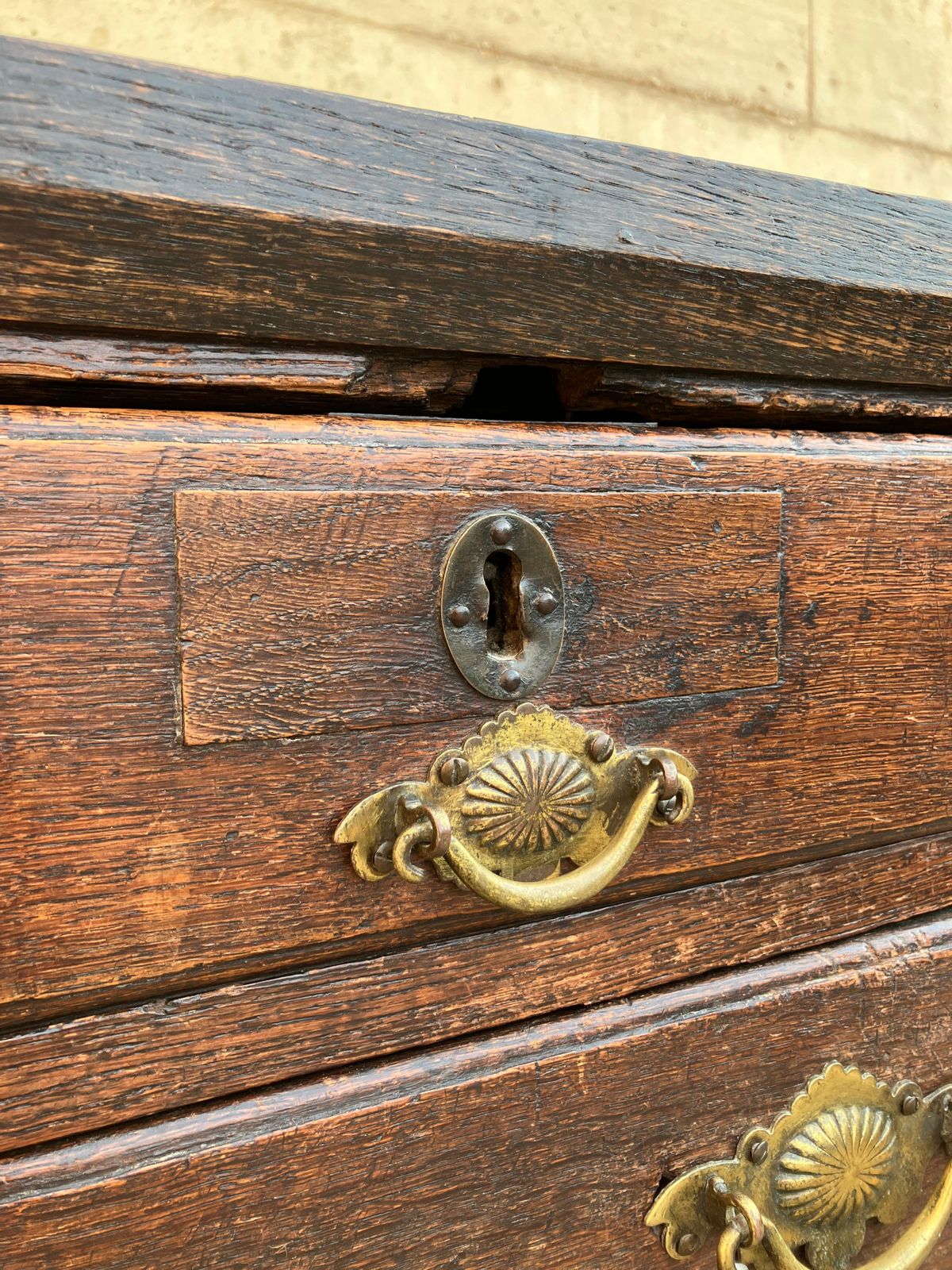 English Antique Chest Of Drawers In Oak photo vinterior