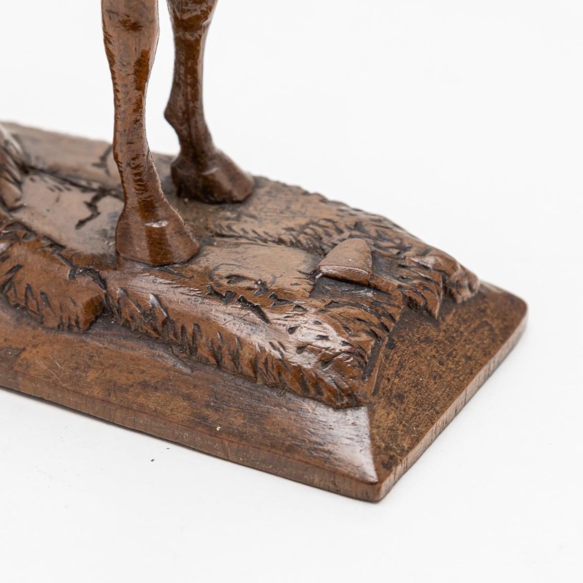 Antique 20th Century Victorian English Carved Walnut Horse C.1900 photo vintage