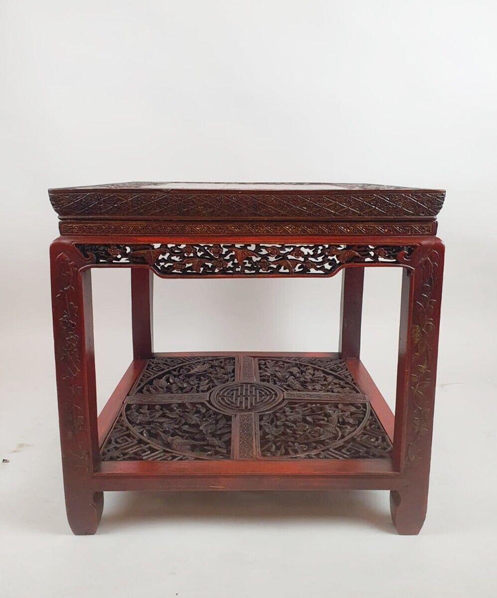 Chinese Coffee Table In Red Lacquered Wood Decorated With Branches, Flowers And Birds, Early 20th Century