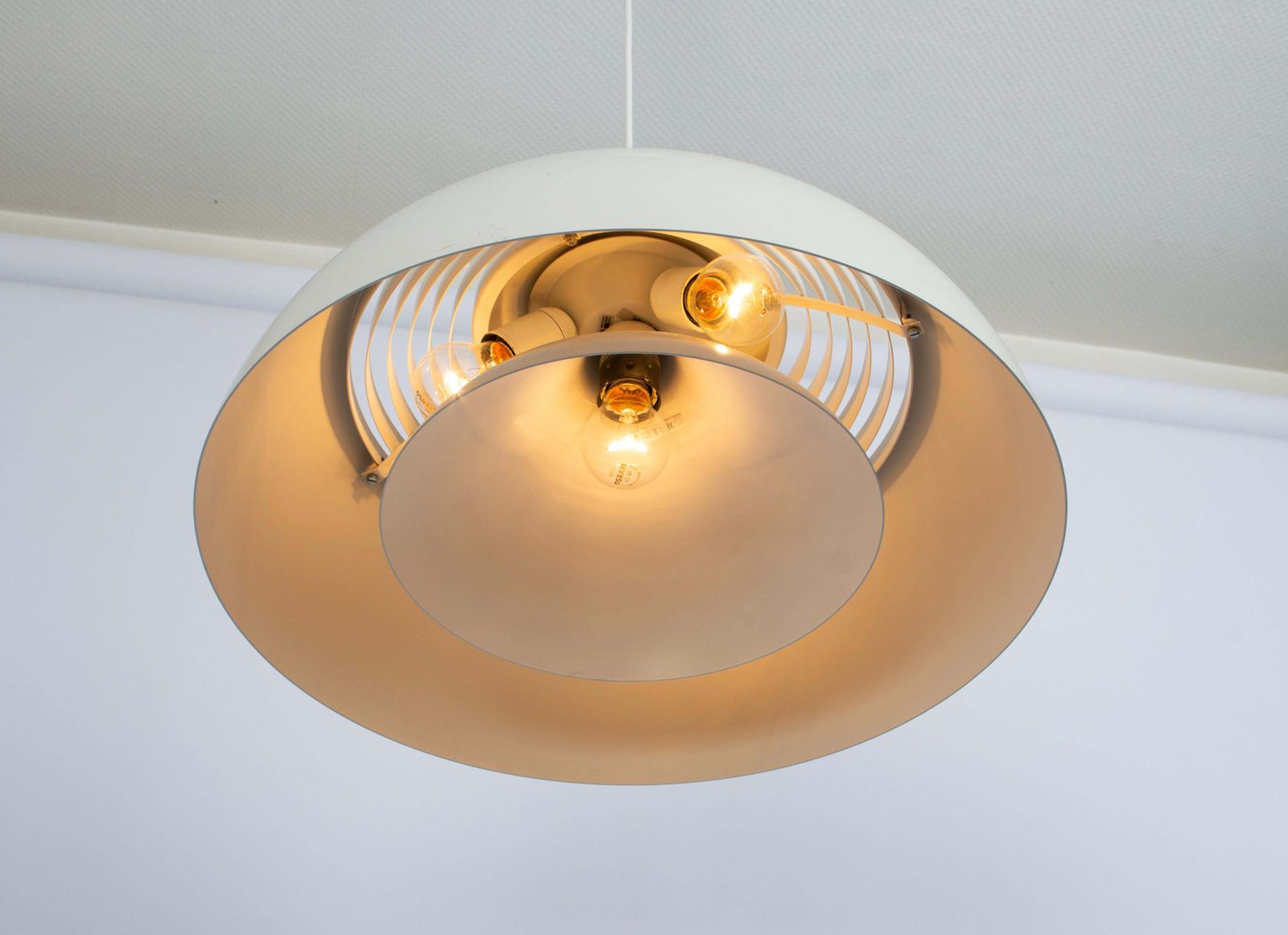 Large White Arne Jacobsen Pendant Light By Louis Poulsen, Aj Royal, 1960s photo vinterior