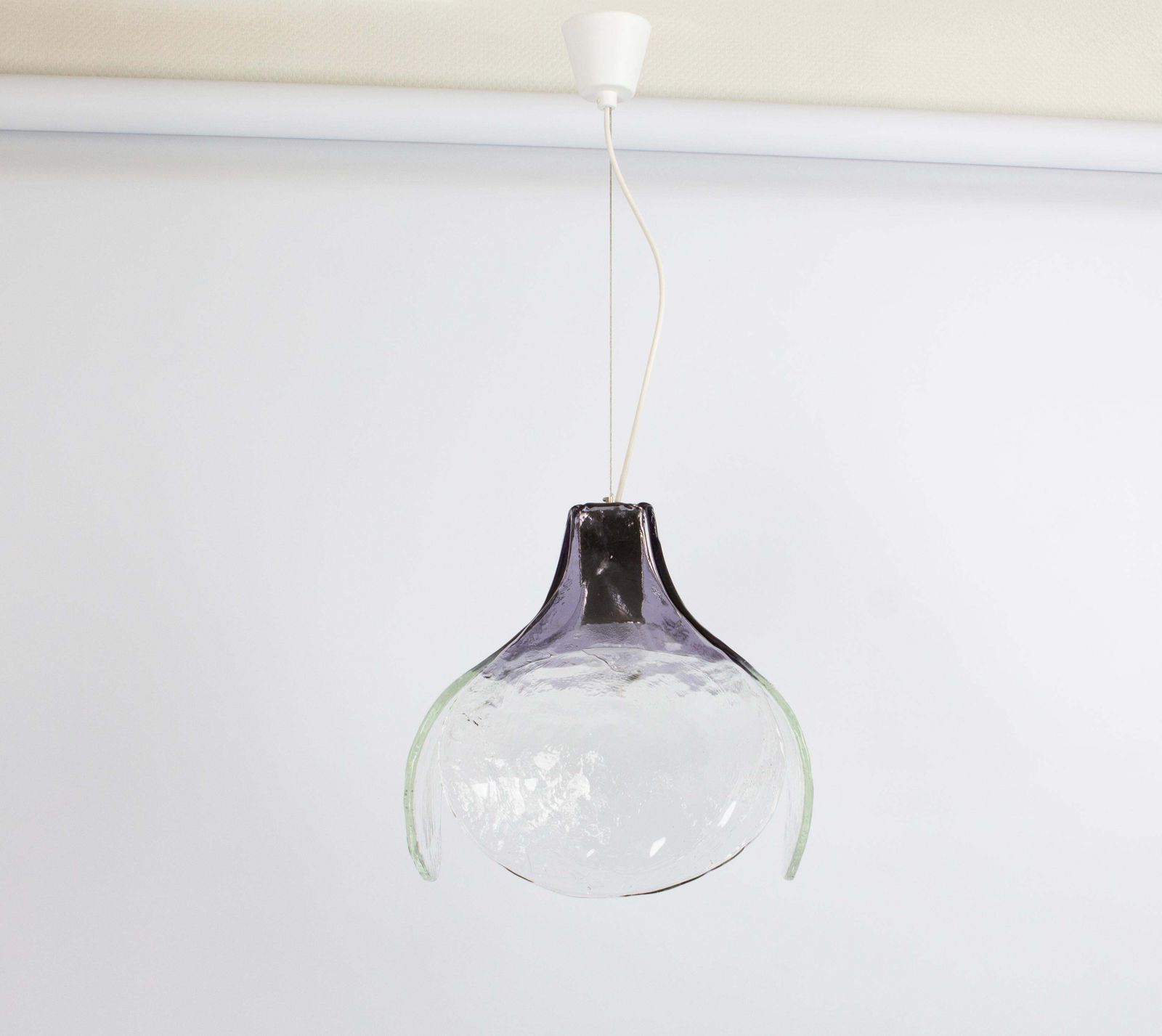 1 Of 3 Stunning Murano Pendant Light Designed By Carlo Nason For Kalmar, 1970s photo vinterior