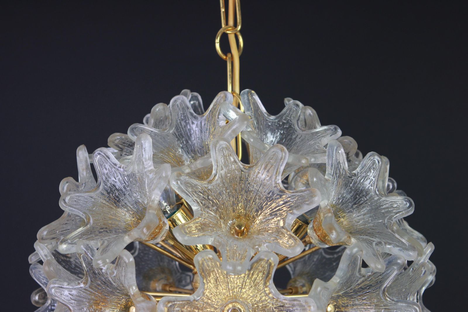 Spectacular Murano Glass Sunburst Flower Chandelier By Venini Veart, Italy 1970s photo vintage