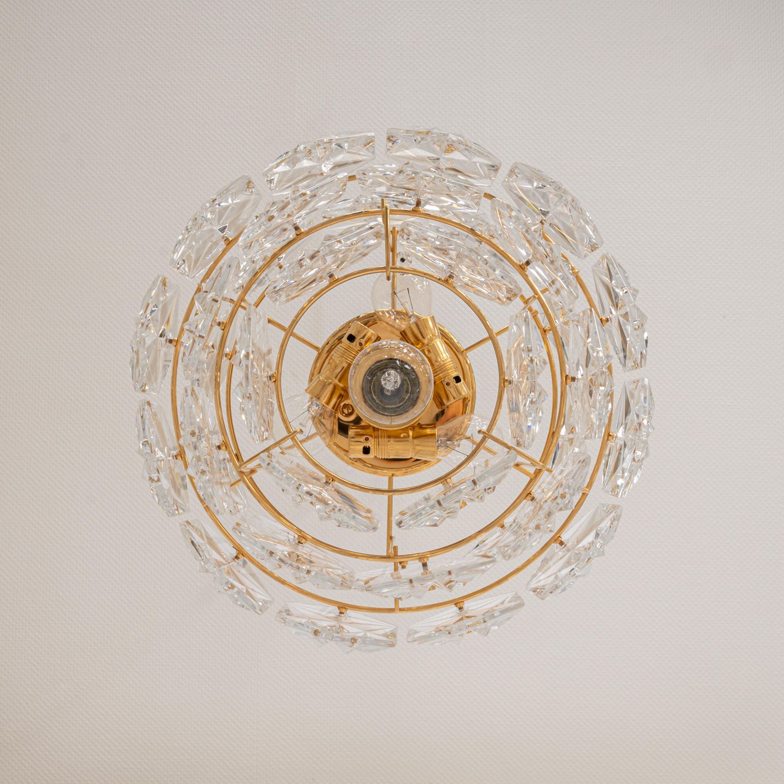 1 Of 2 Petite Chandeliers, Brass And Crystal Glass By Kinkeldey, Germany, 1970s photo vinterior