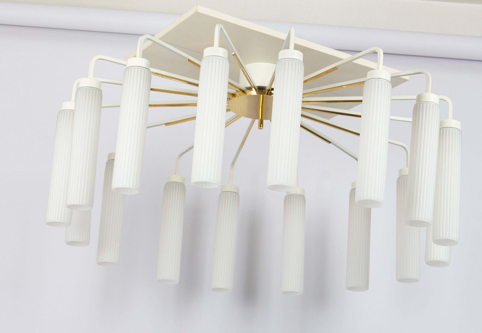 Extra Large Glass Sunburst Chandelier, Stilnovo Style, 1950s photo buy