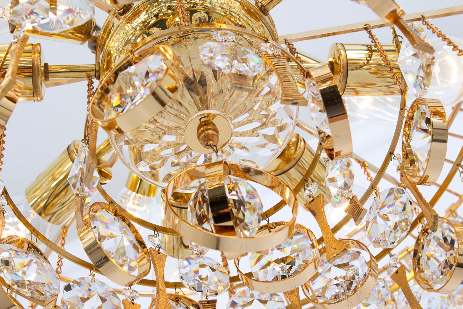 photo vinterior Large Gilt Brass And Crystal Chandelier, By Palwa, Germany, 1970s