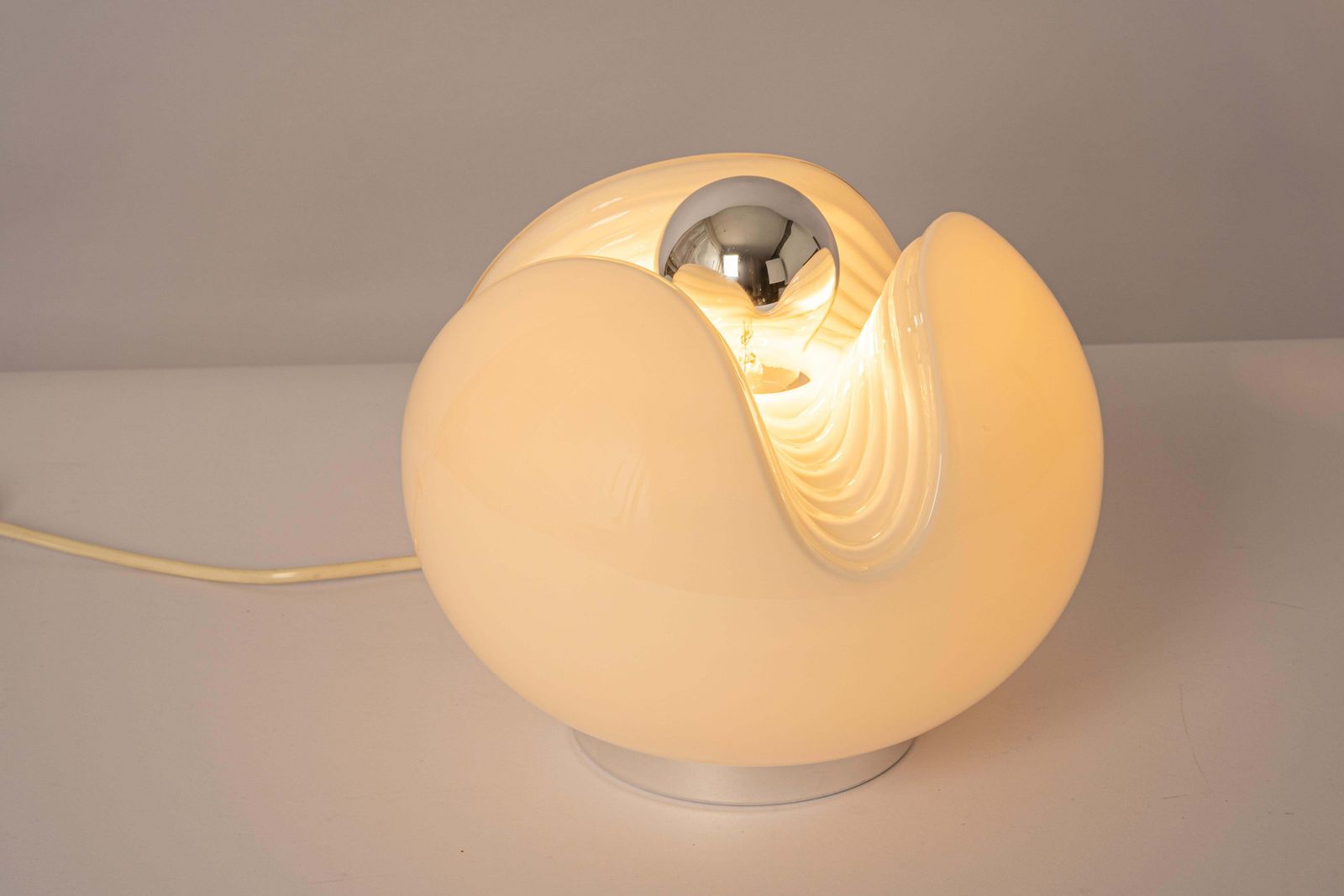 1 Of 2 Petite Glass Table Light By Koch & Lowy For Peill & Putzler, Germany, 70s photo buy