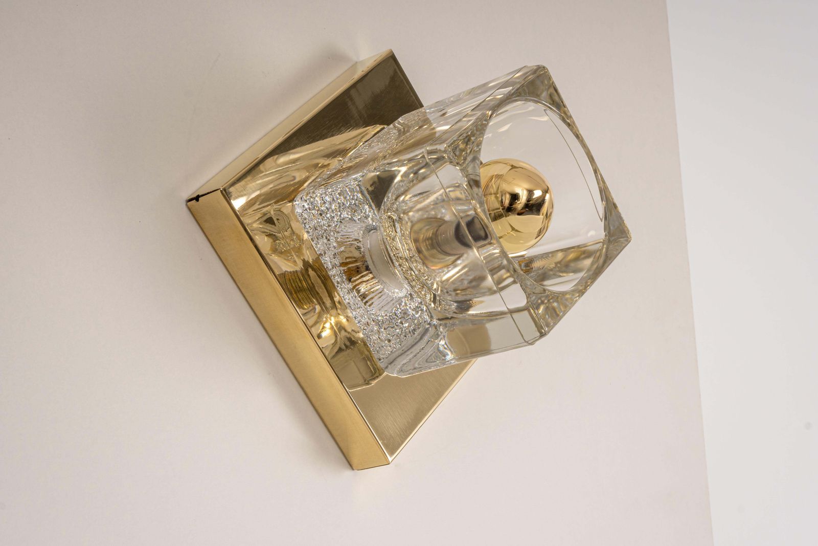 1 Of 3 Petite Crystal Glass Brass Wall Sconces By Peill & Putzler, Germany 1970s photo Lighting