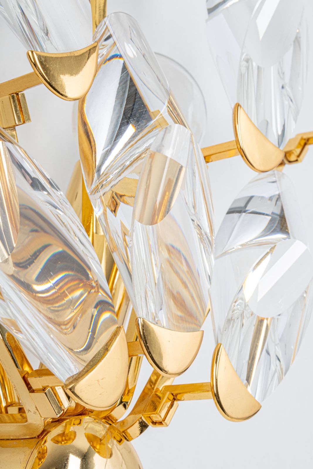Pair Of Italian Wall Lights By Stilkronen, Gilt Brass Crystal Glass, 1970s photo vinterior