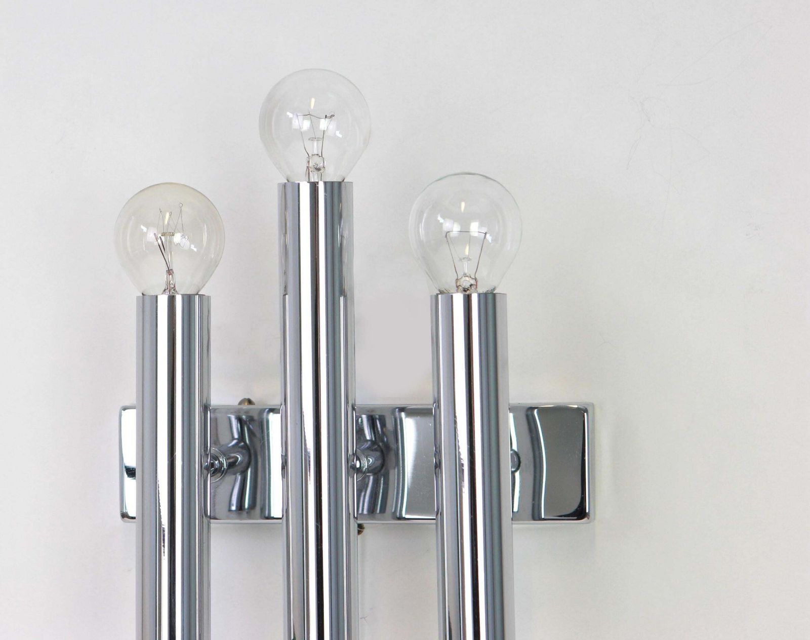 1 Of 2 Pairs Of Italian Chrome Wall Sconces Sciolari Style, 1970s photo for sale