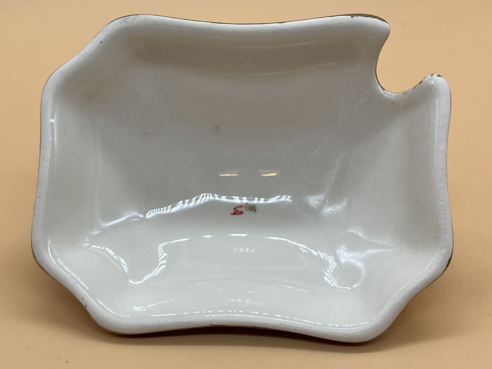 Masons Ironstone Mandalay Red Design Sauce Tureen With Lid, Stand And Ladle Boxed. photo 175.0