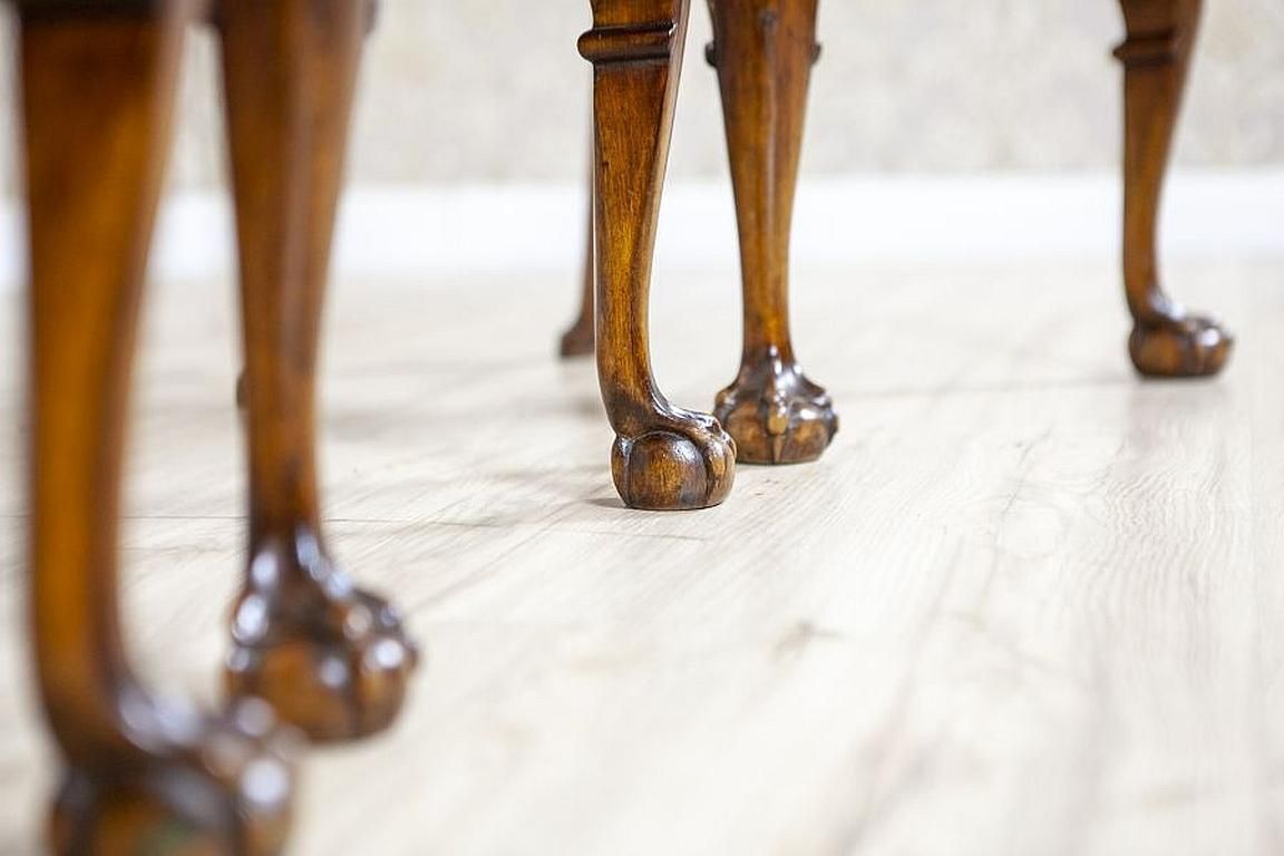 photo vinterior Three Early 20th Century English Walnut Chairs In The Chippendale Type