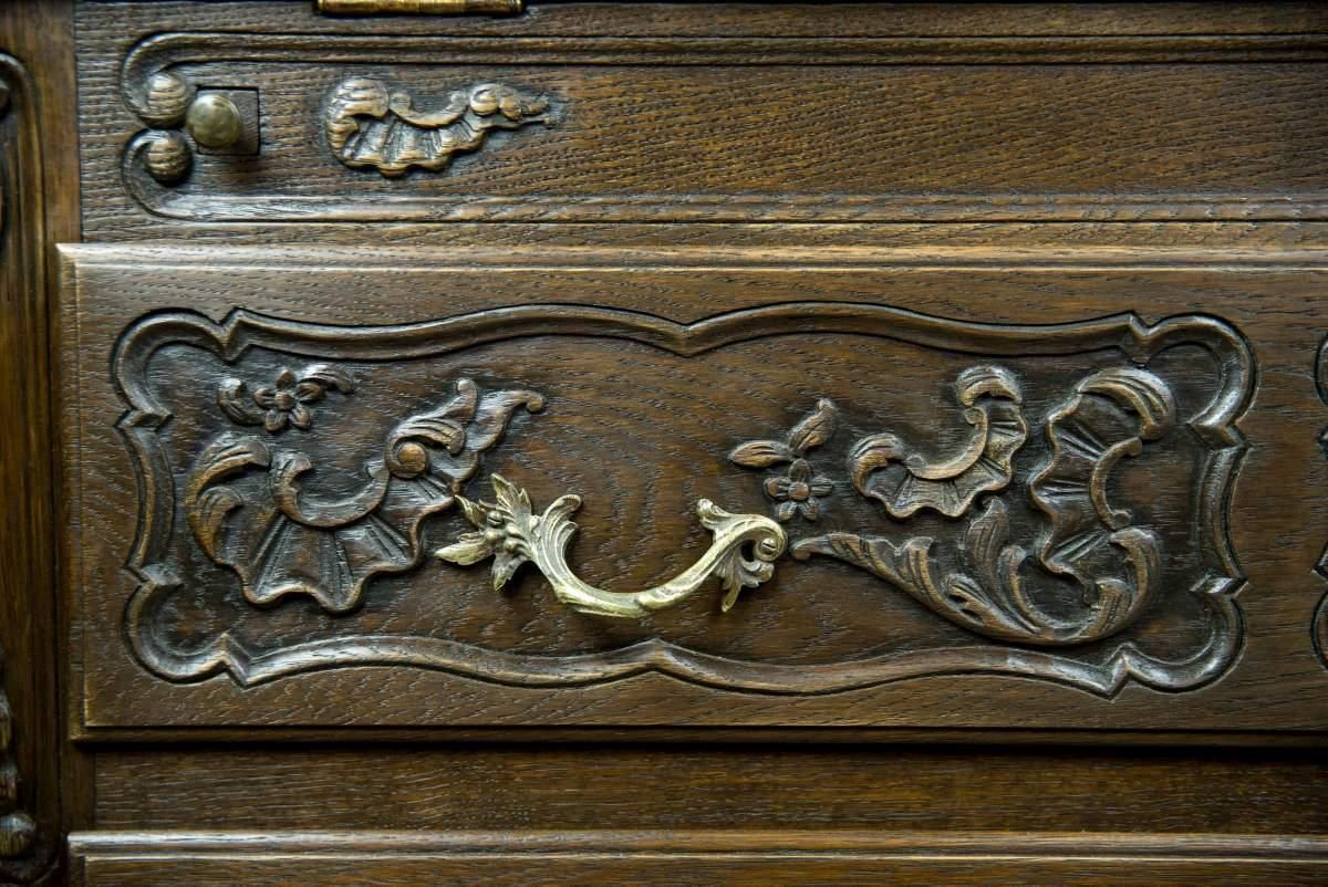 photo furniture Rococo Revival Oak Writing Desk In Brown, Early 20th Century