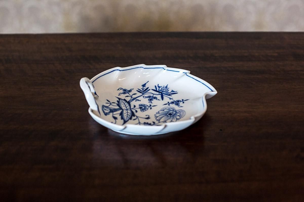 Small Epergne, Meissen Porcelain With Blue Ornaments, Circa 1930 1940 photo furniture