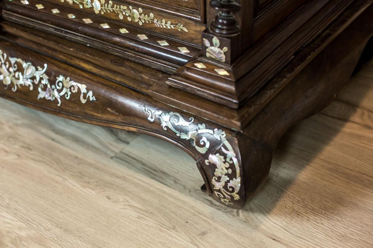 Furniture Oriental Cabinet With Mother Of  Pearl, Turn Of The 19th And 20th Centuries photo